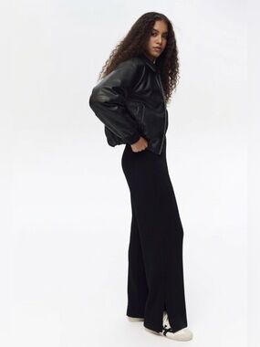 H&M Wide Leg Pull-On Pants With Split Hem | Black